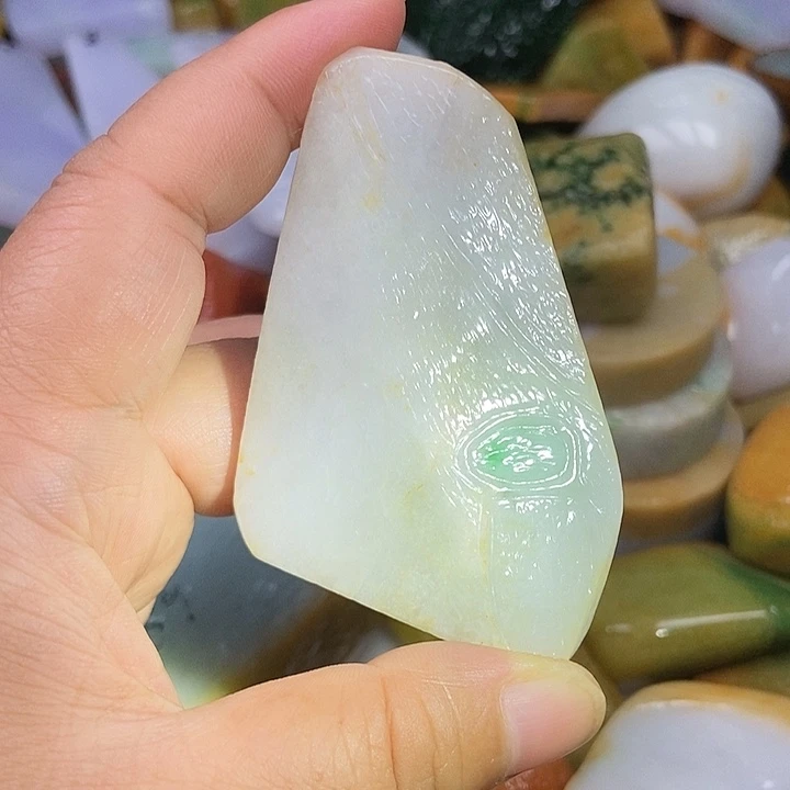 未镶嵌挂件翡翠缅甸翡翠