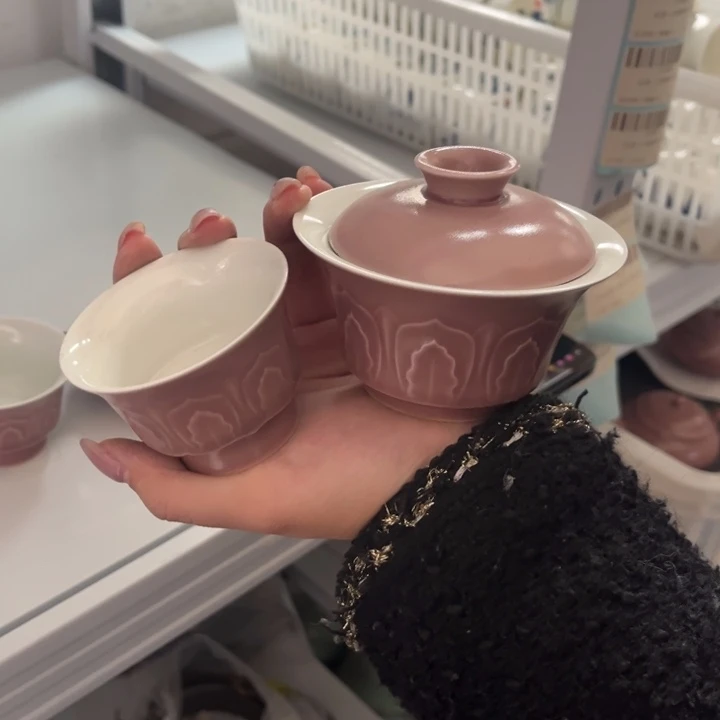 两件套哈哈哈哈哈哈哈