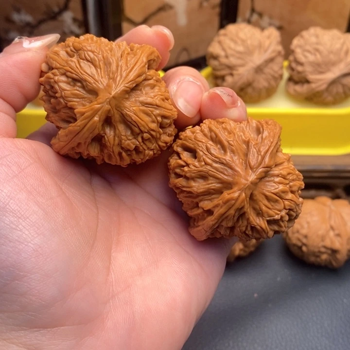 文玩核桃把件610南疆44全品