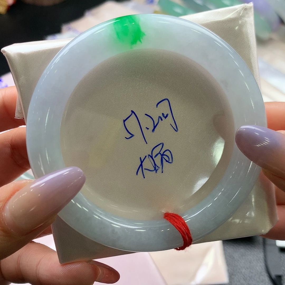 翡翠未镶嵌手镯57.2圆大漏