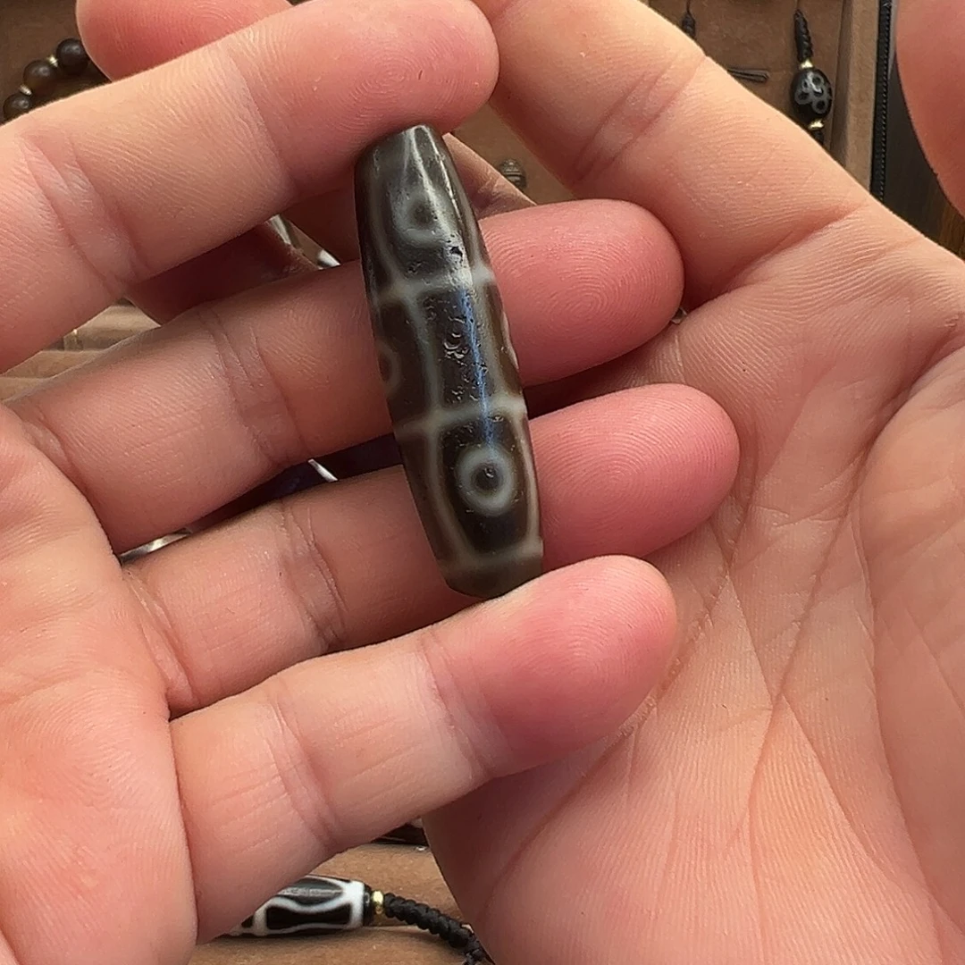 被***家玛瑙/玉髓未镶嵌颈饰