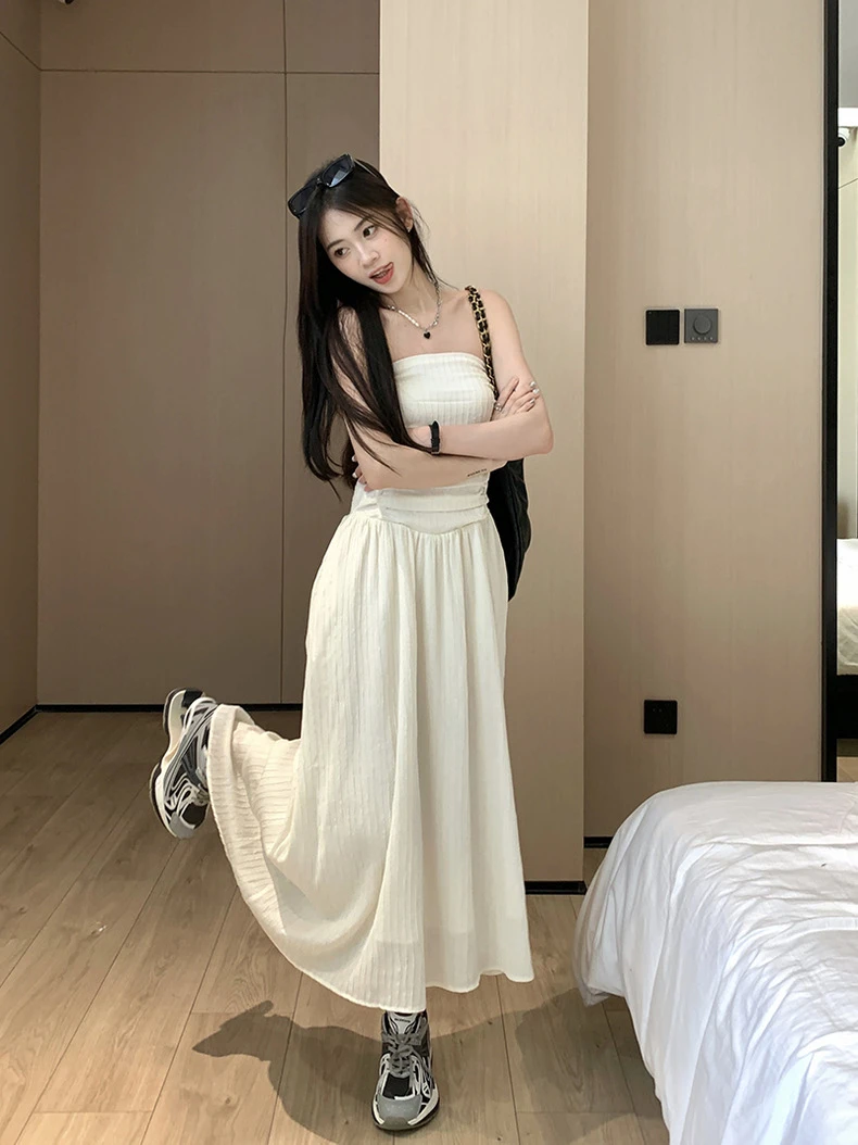 法式裹胸连衣裙女2025年春夏季新款过膝抹胸长裙纯欲白色打底裙子