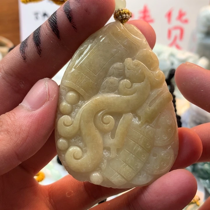 翡翠未镶嵌颈饰保真天然a货翡翠