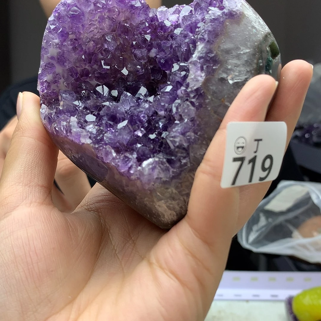 未镶嵌大型摆件（非配饰）水晶