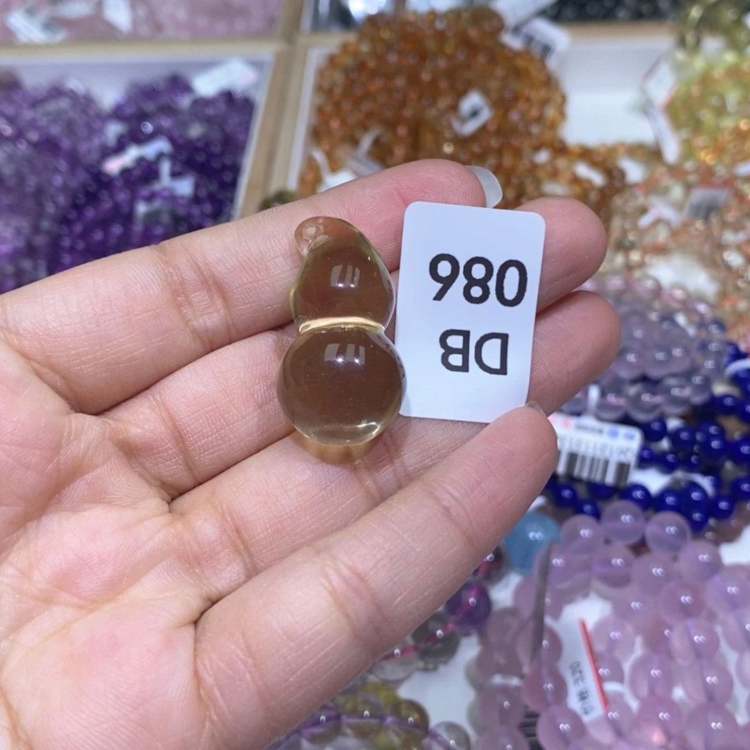 水晶多样性发一未镶嵌愚****?