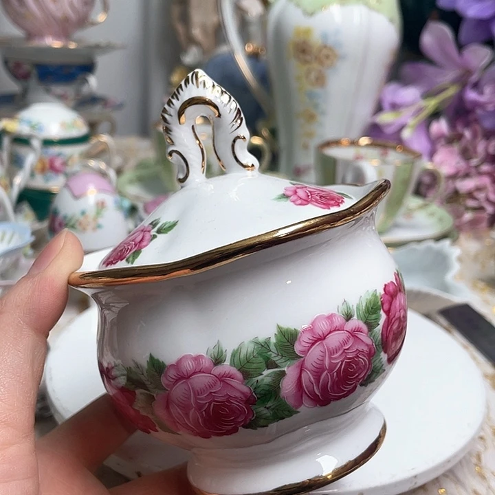 瓷片摆件。。。摆件