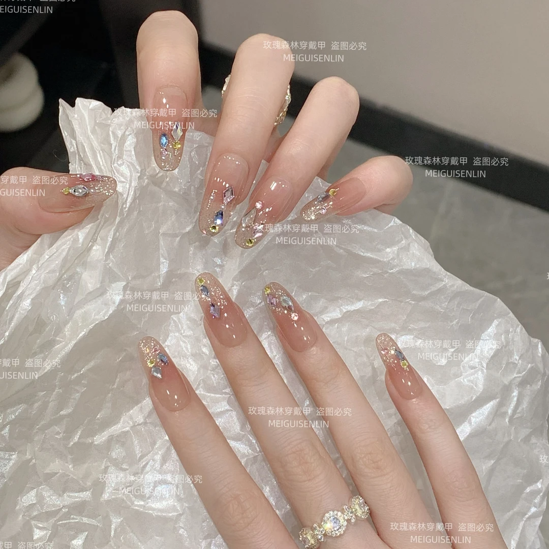 游乐园～玫瑰森林纯手工穿戴甲春夏梦幻极光彩色爆闪碎钻显白美甲