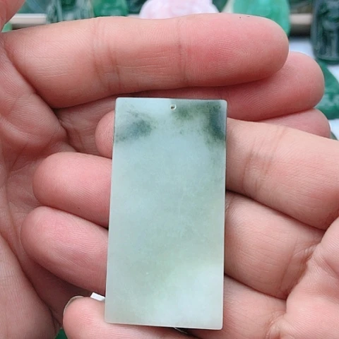 独山玉颈饰未镶嵌梦*家