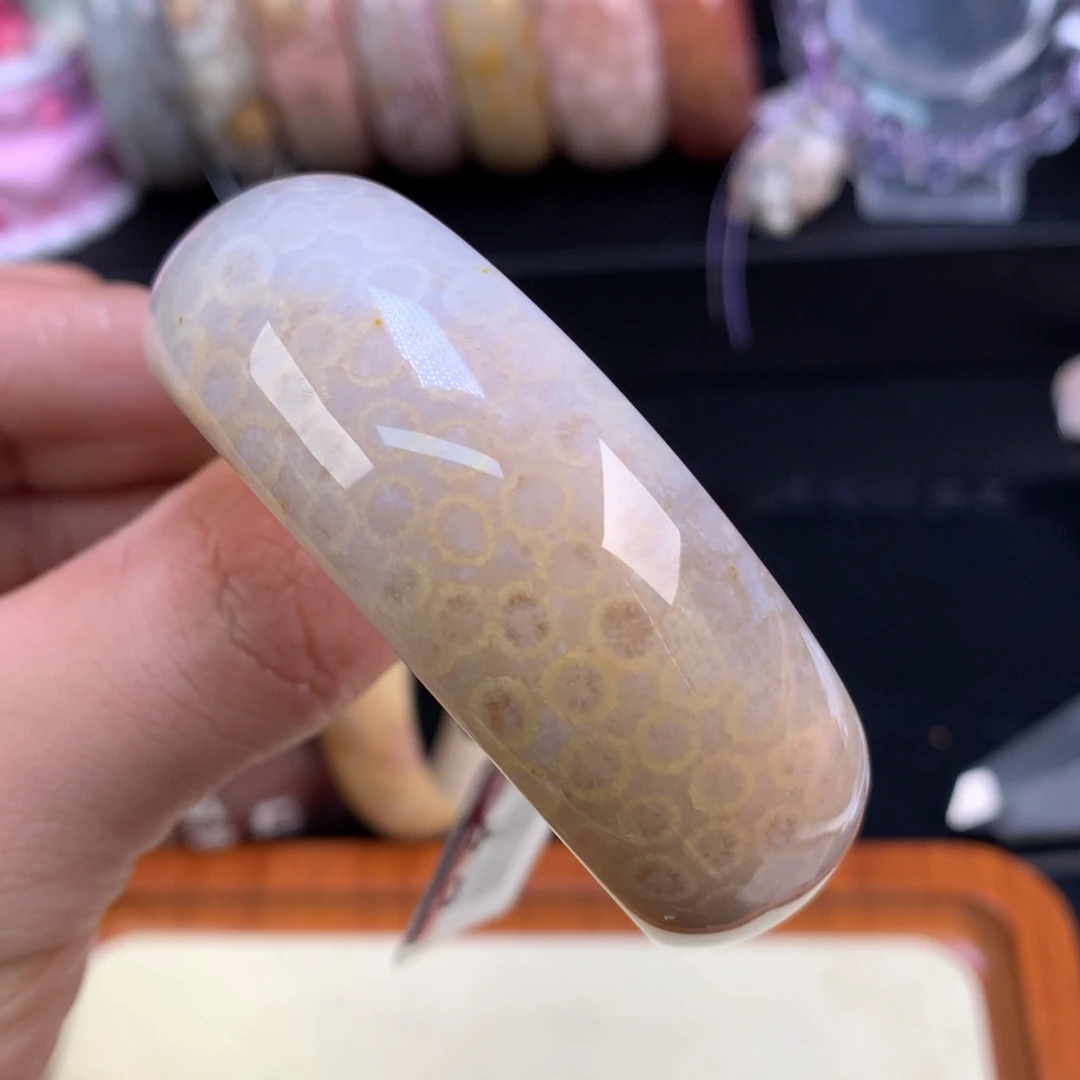 硅化珊瑚（珊瑚玉）未镶嵌颈饰73号51圈柠檬片