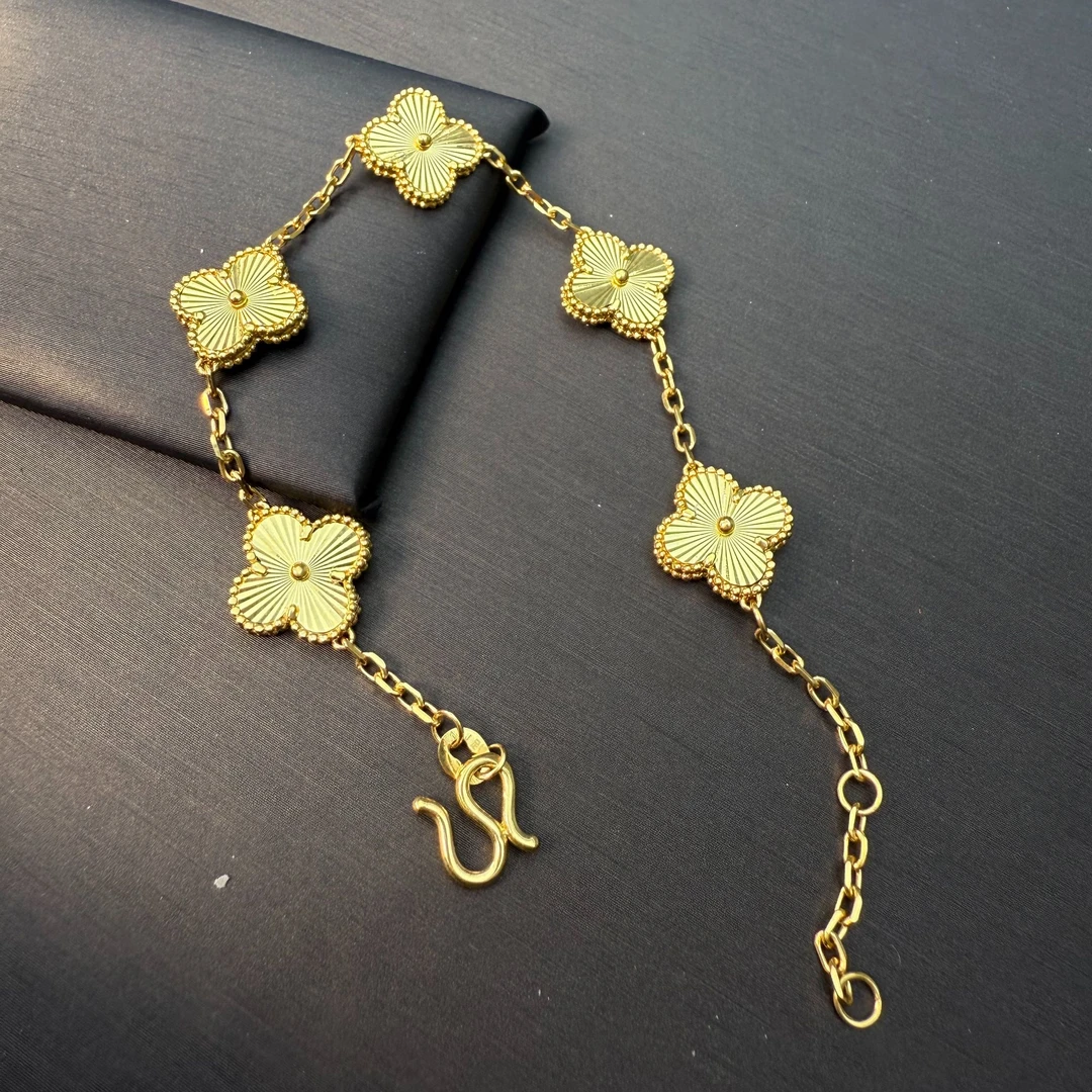 足银手链 四叶草手链时尚经典