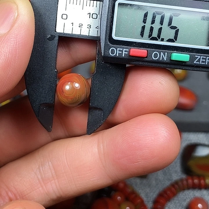 未镶嵌南红玛瑙挂件