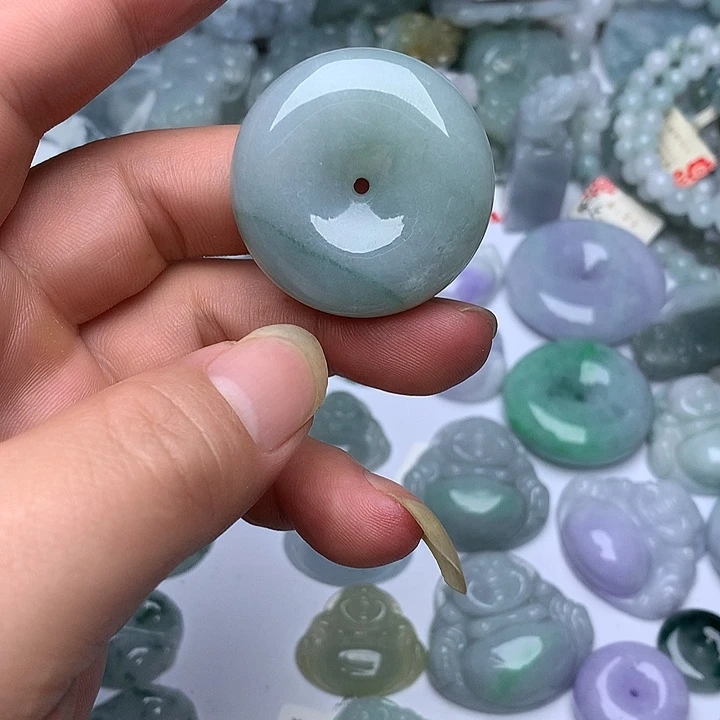 翡翠未镶嵌颈饰天然翡翠