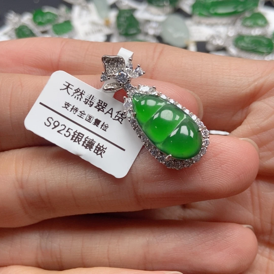 翡翠银S925镶嵌颈饰