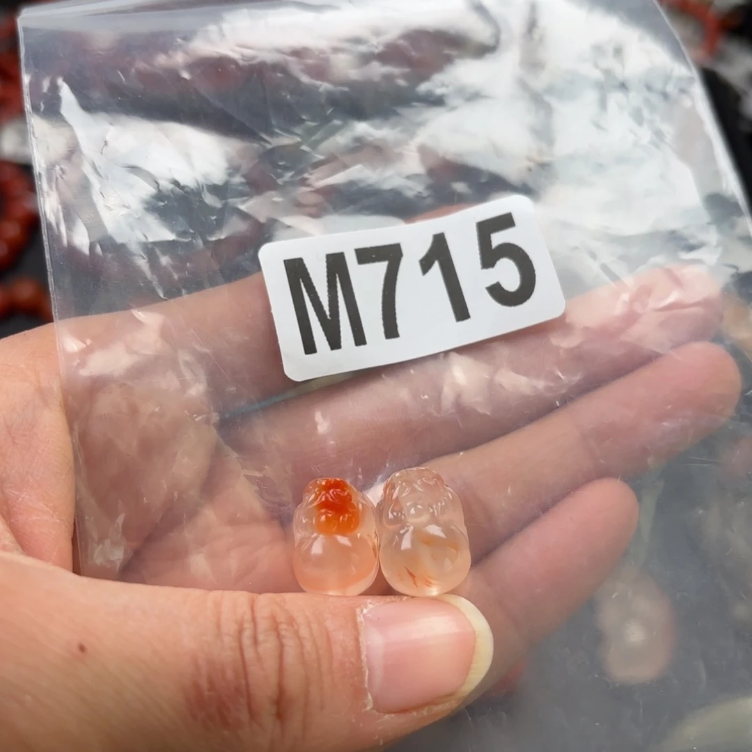 南红玛瑙珠宝奇石未镶嵌