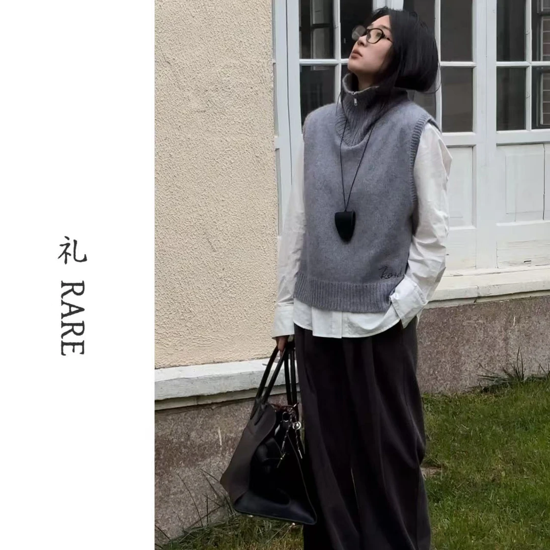 【汐悦】高领拉链全毛马甲刺绣叠穿保暖百搭马甲 DM078