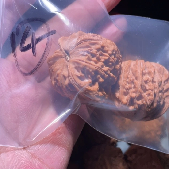 文玩核桃吊坠4呃呃呃