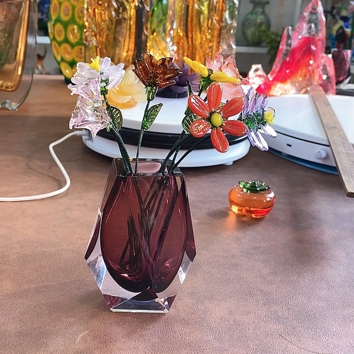 7支花加瓶高22厘米宽3厘米