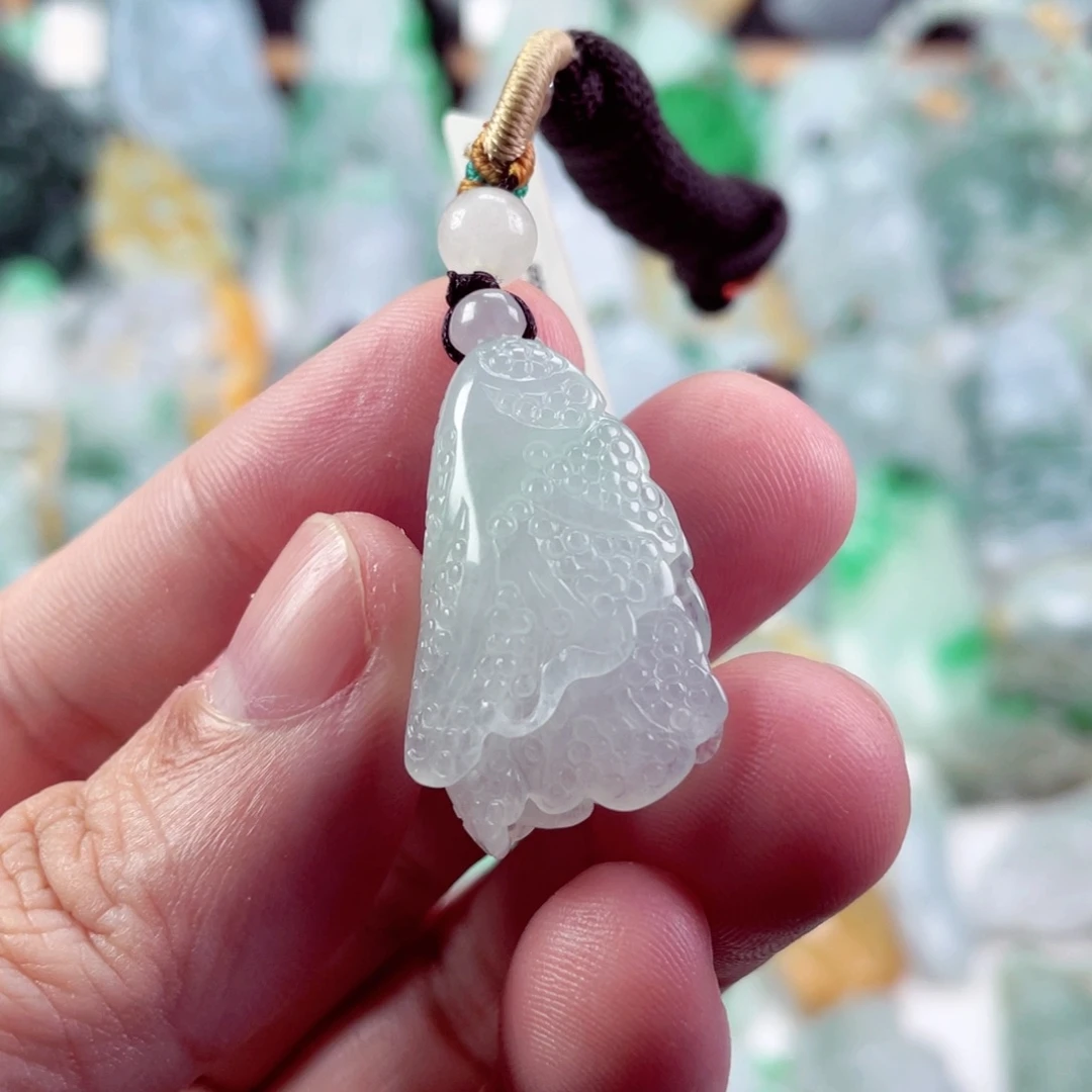 静***香翡翠未镶嵌吊坠(不含链)