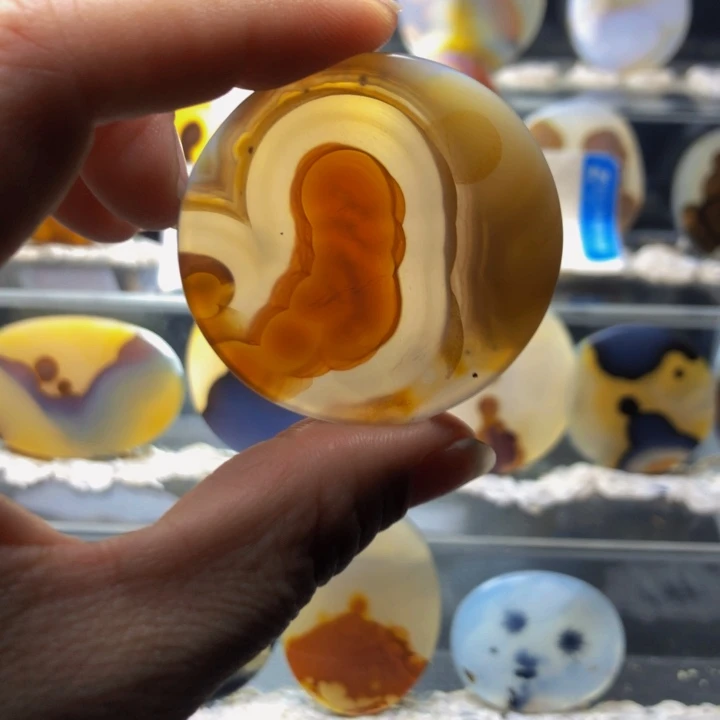 合金玛瑙/玉髓珠宝奇石151