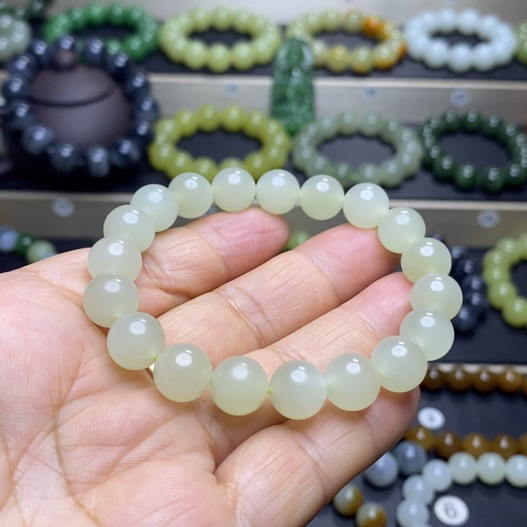 和田玉未镶嵌手串