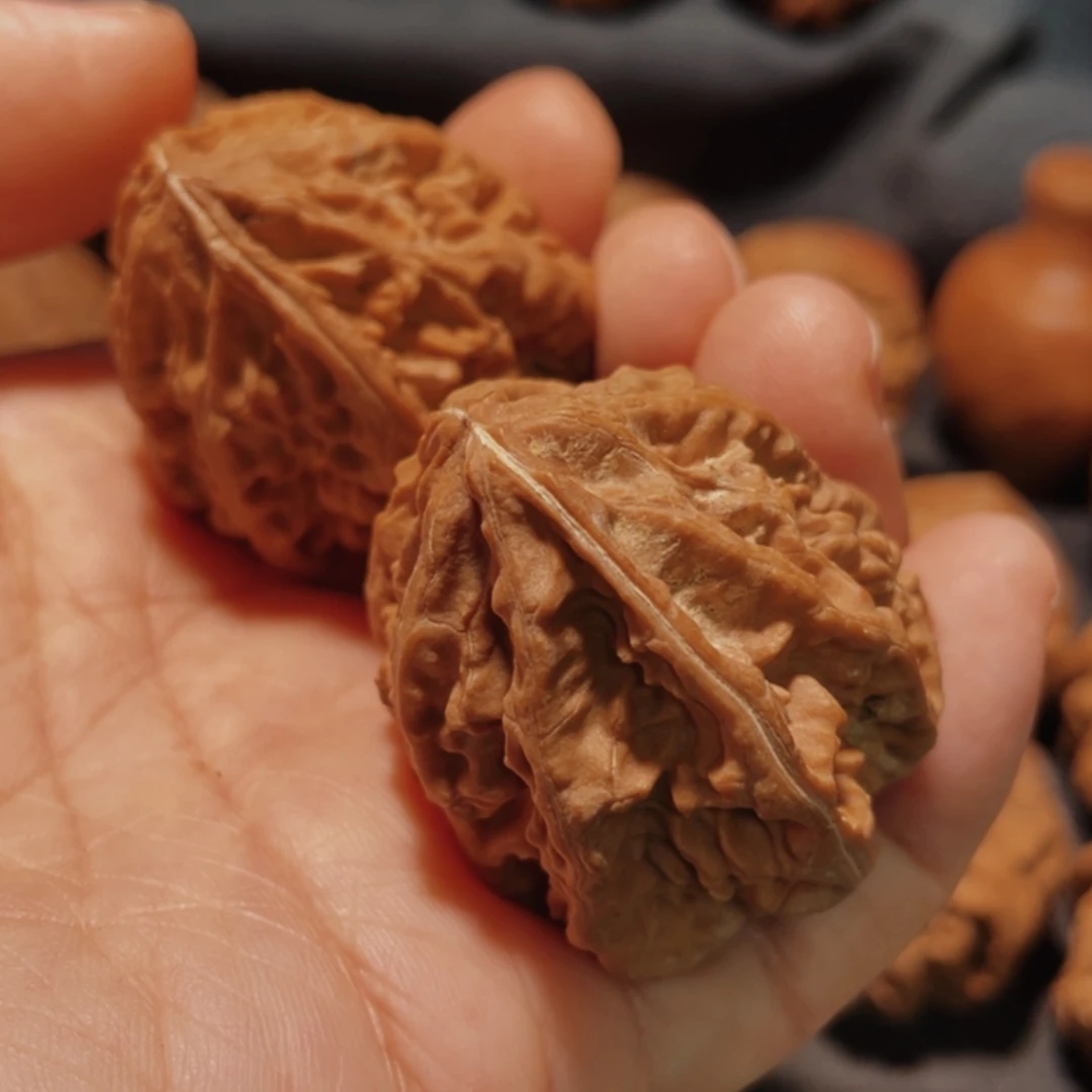 【闪购商品】把件文玩核桃东北楸子26