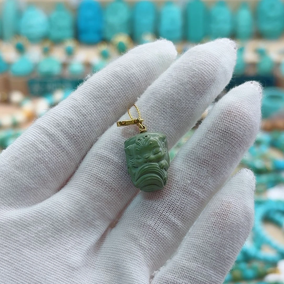 绿松石18K金镶嵌珠宝奇石