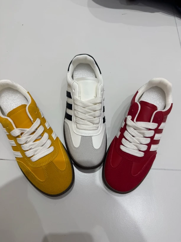 研一家668糖果色春款休闲鞋