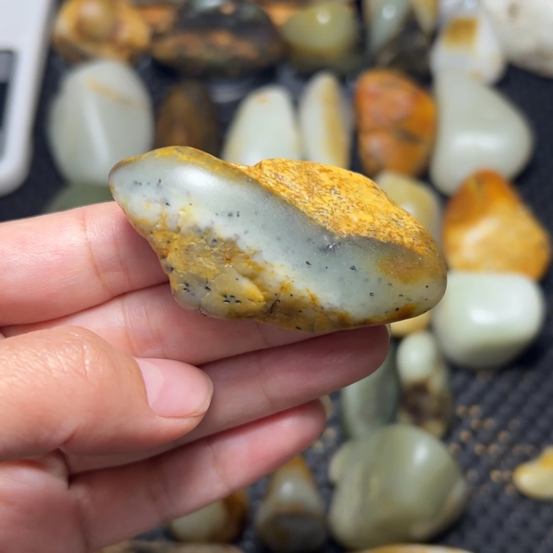 和田玉未镶嵌挂件60