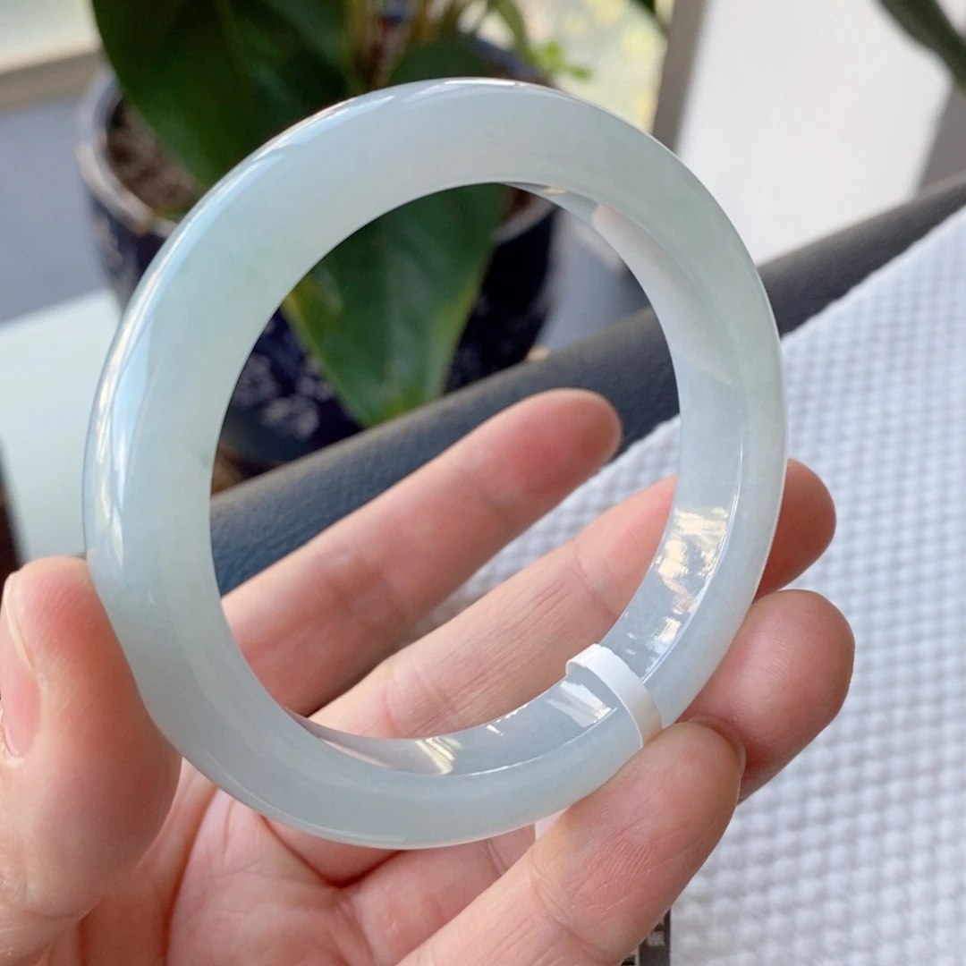 翡翠未镶嵌手镯8号