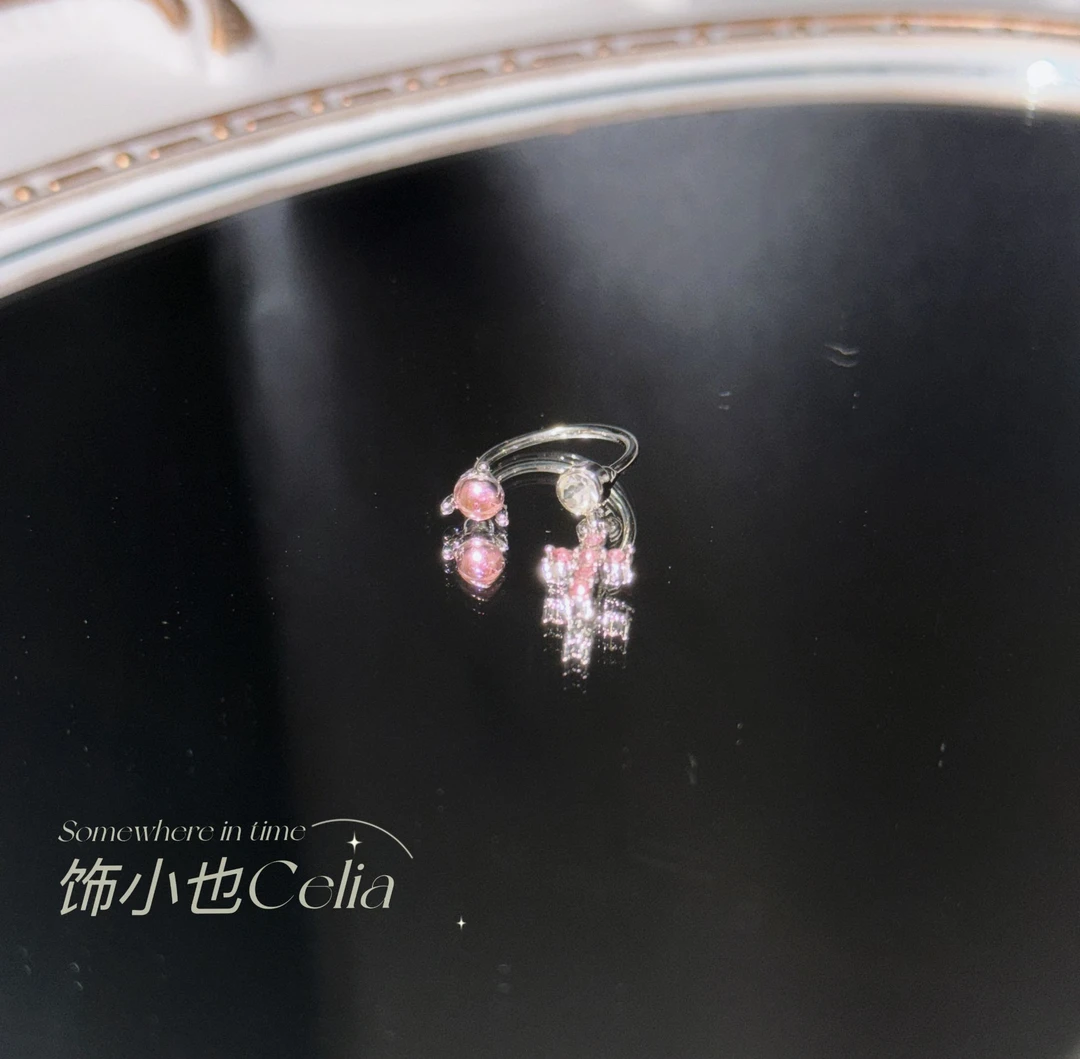 合金耳饰 “玫瑰与缎带”高级感小众耳骨夹