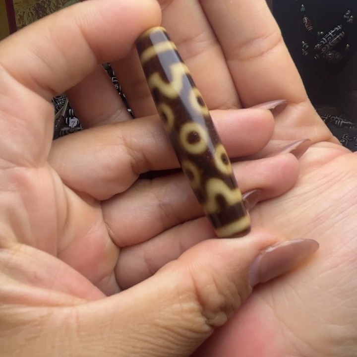 温***单玛瑙/玉髓（覆膜）未镶嵌颈饰