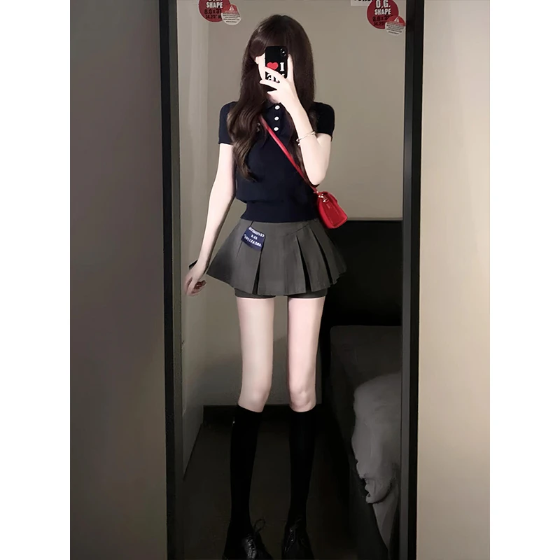 2025年新款复古藏蓝色Polo领上衣女夏季甜美温柔学院风遮肉娃娃衫