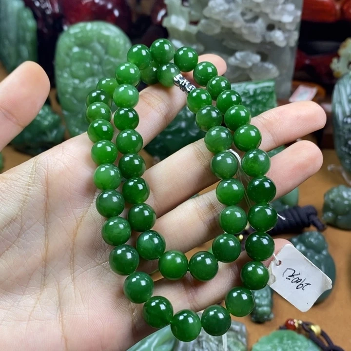 和田玉（碧玉）未镶嵌颈饰