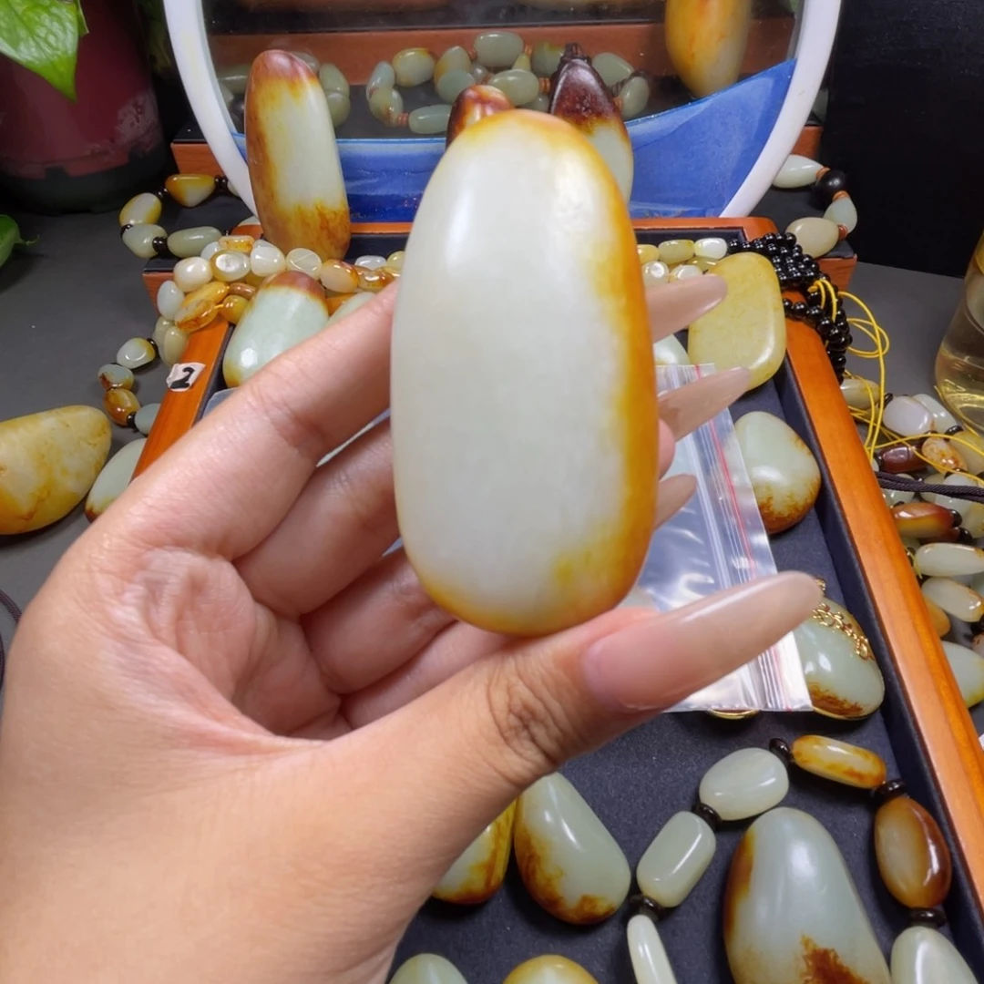 和田玉未镶嵌颈饰1**7