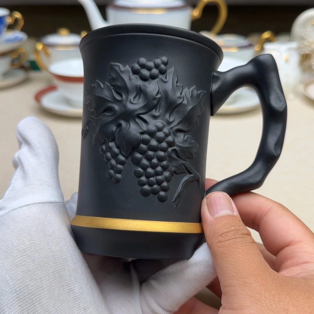 瓷片新号开播 点点关注