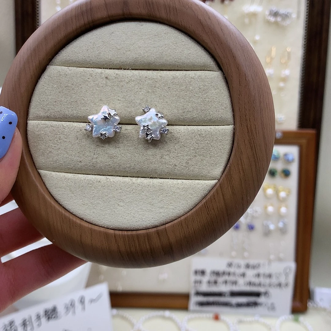 银S925镶嵌淡水珍珠耳饰