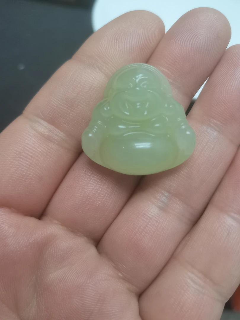 精品和田玉30佛公吊坠