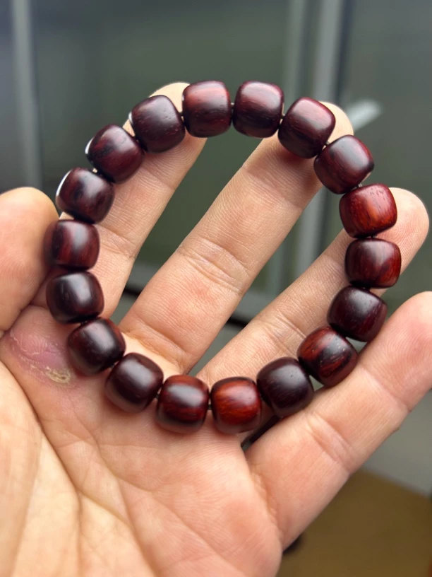 印度小叶紫檀，檀香紫檀1.1/1.2老型微瑕