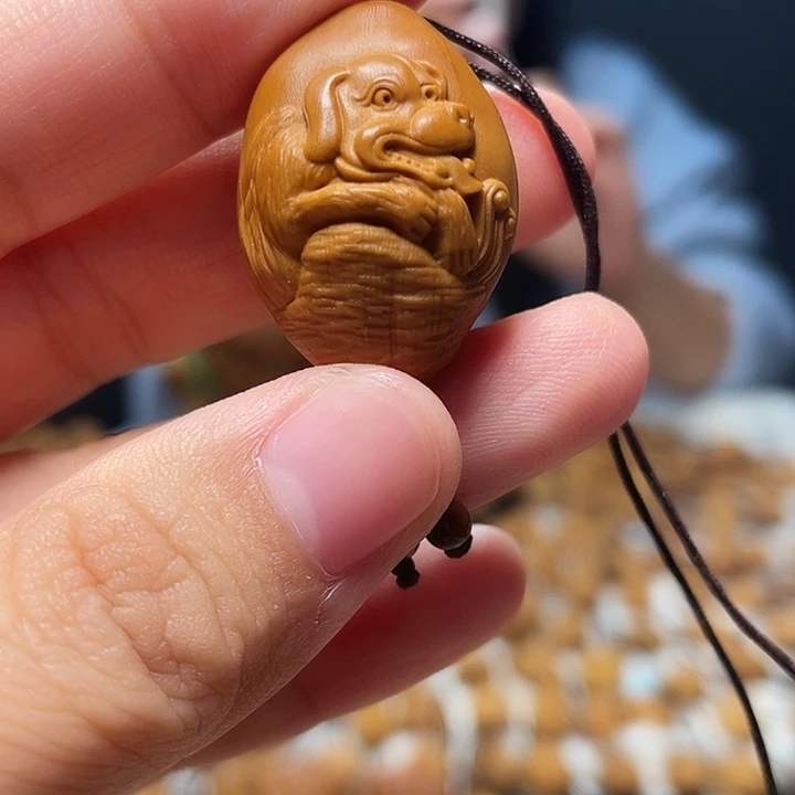 橄榄核吊坠橄榄核