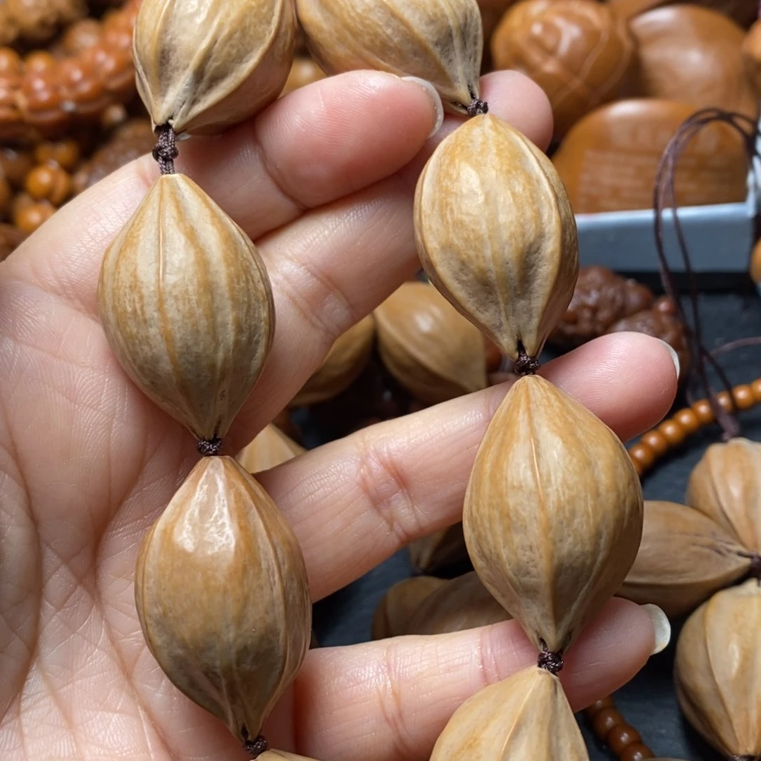 吊坠猴头核桃橄榄