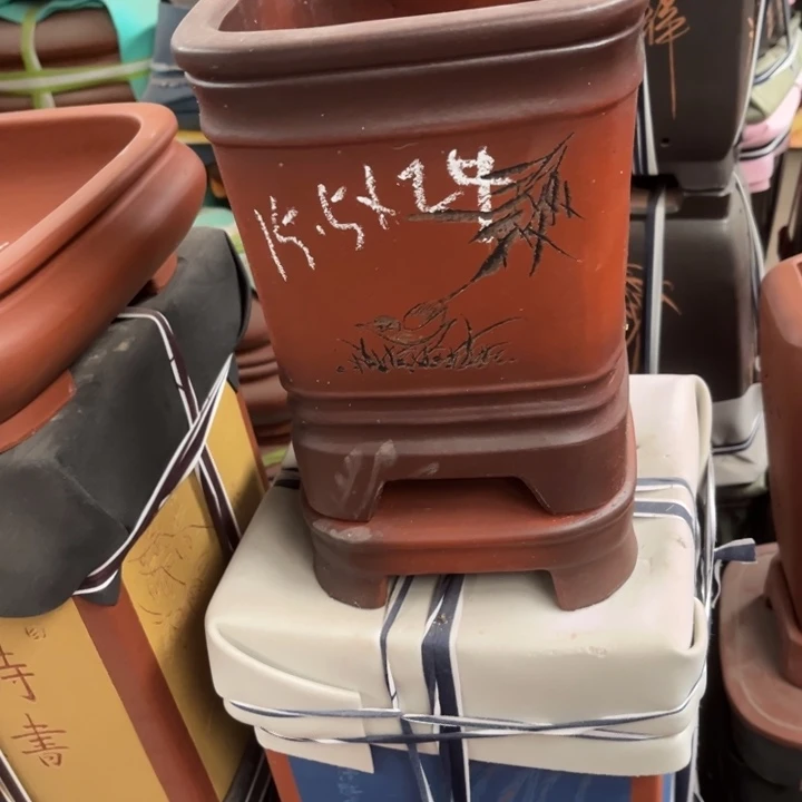 紫砂花盆紫砂花盆