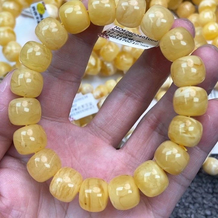 琥珀未镶嵌珠宝奇石2