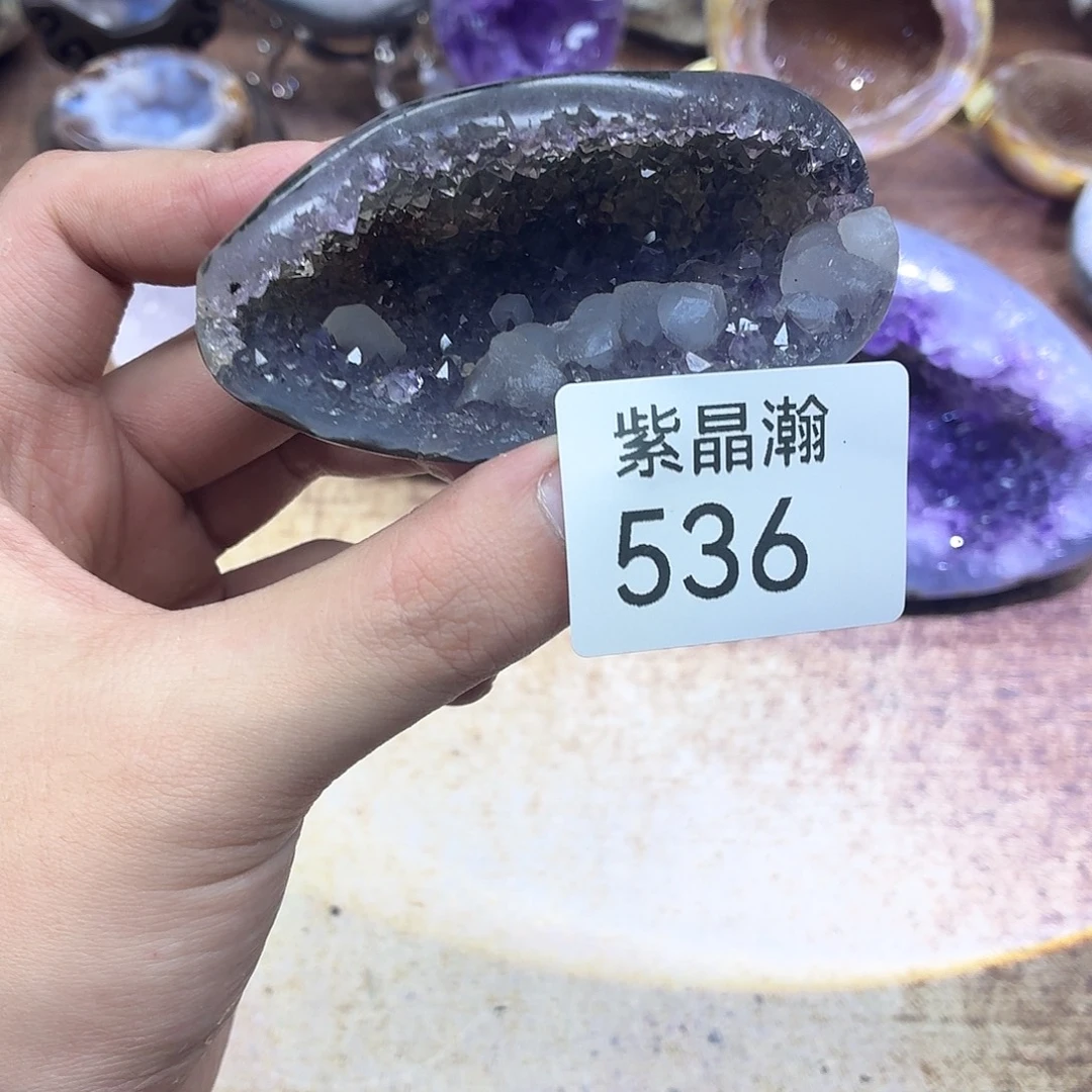 玄***X大型摆件（非配饰）未镶嵌紫晶