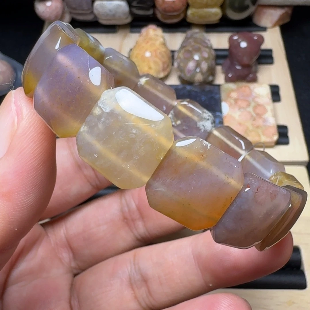 硅化玉未镶嵌纯天然色有机玉石保真色瑕疵特价不退换
