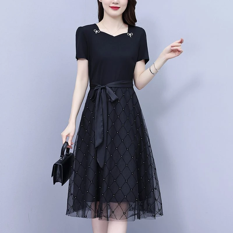 洋气爆款连衣裙高档富婆太太胖mm遮肚子减龄显瘦收腰2025新款裙子