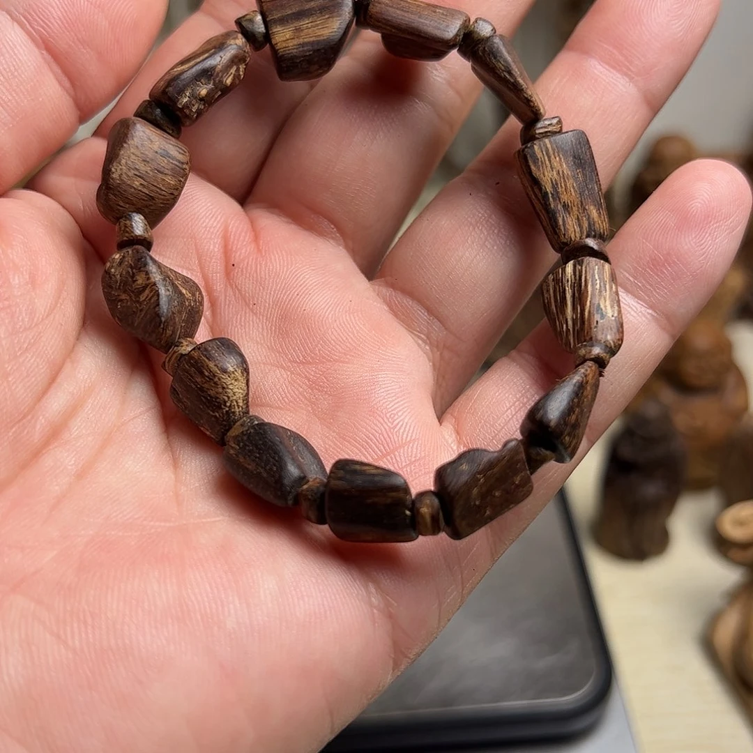 手串沉香马泥涝沉香沉水手串9.4克