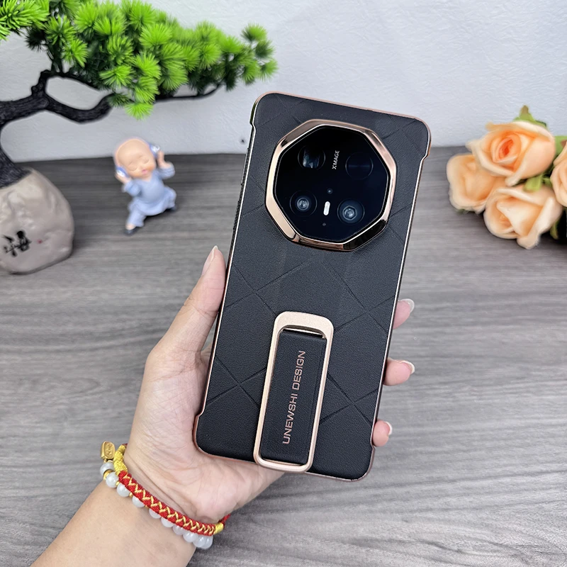 适用华为mate70RS非凡大师手机壳新款无边框高档腕带支架外壳