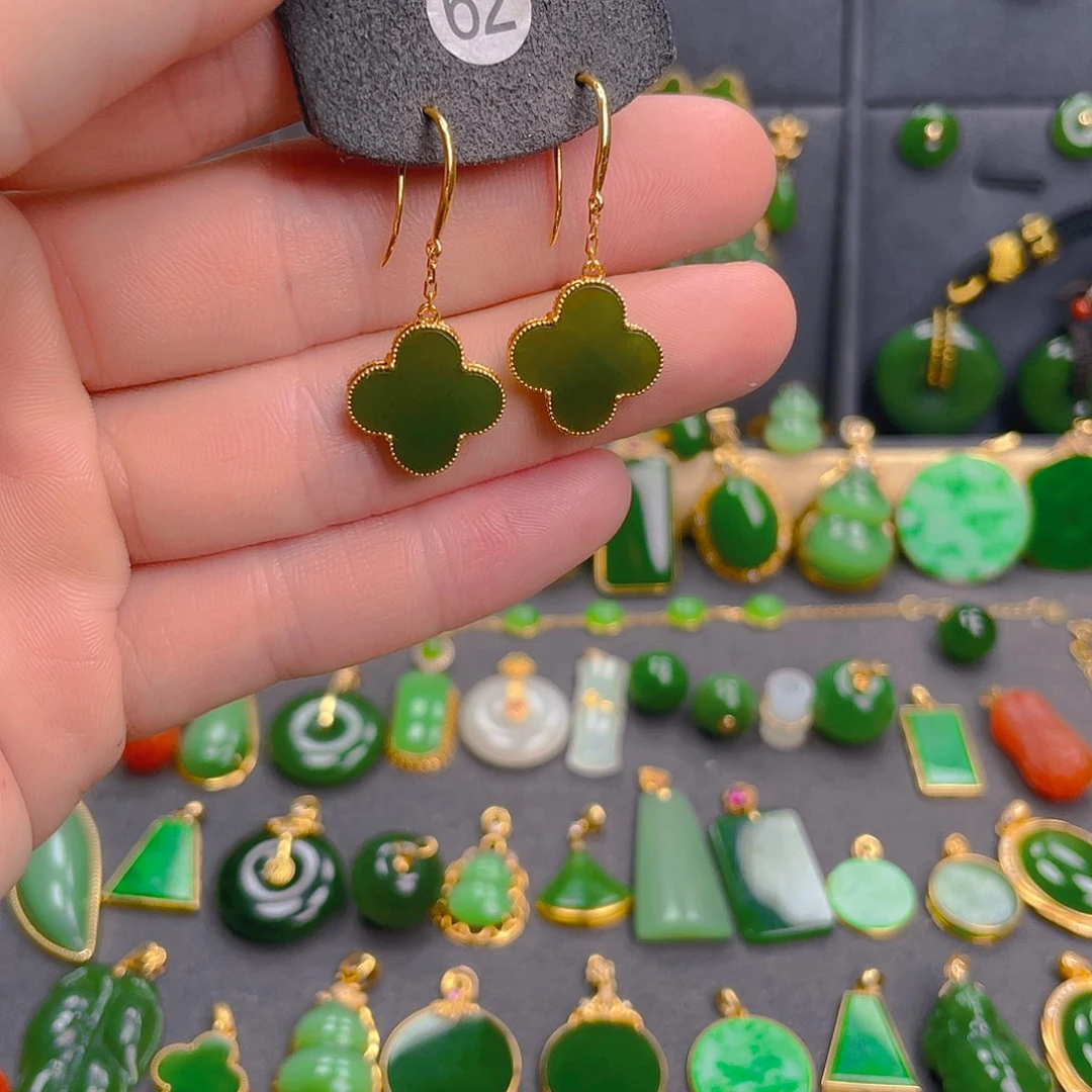 和田玉（碧玉）18K金镶嵌耳饰62