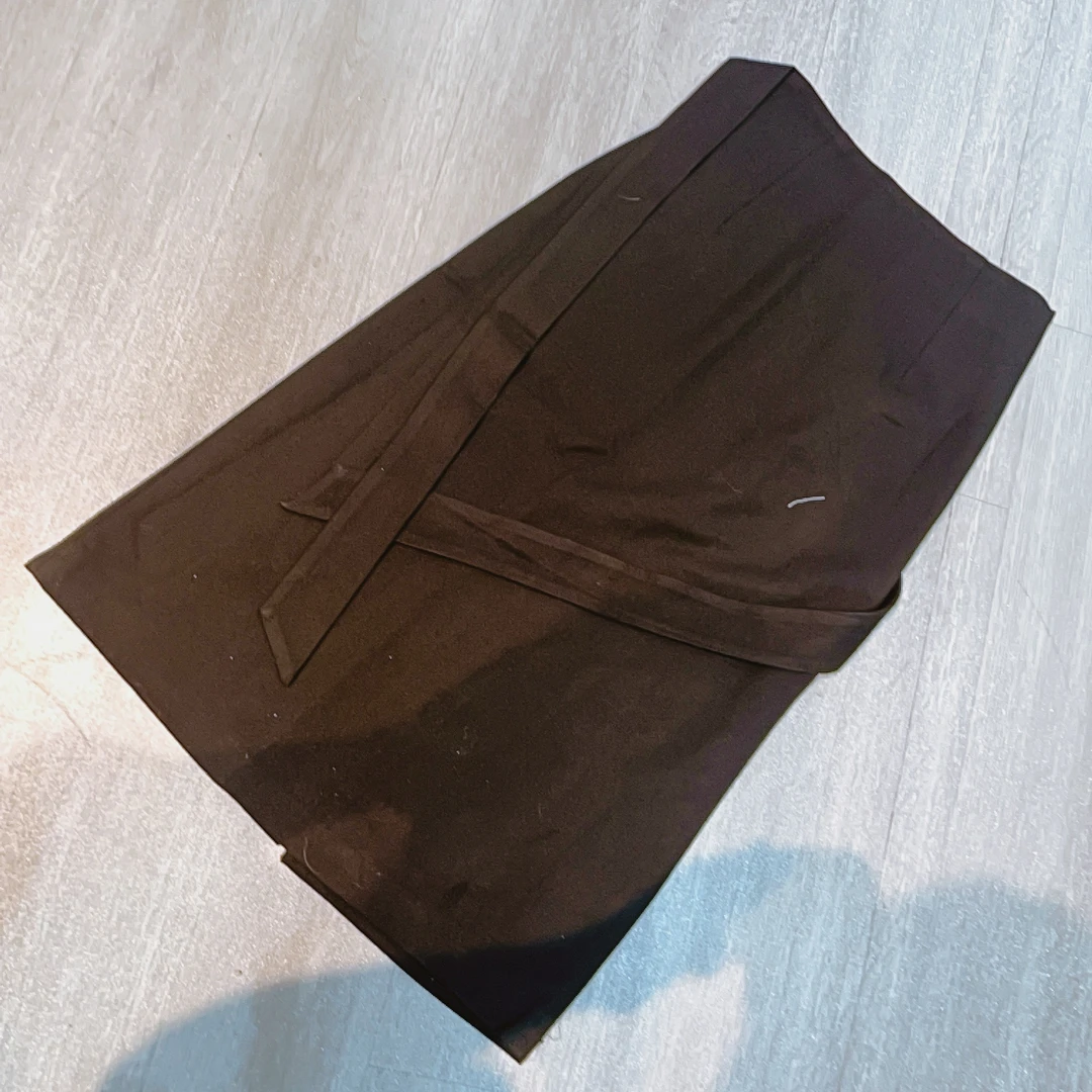 两条飘带纯色百搭半身裙-果梓219