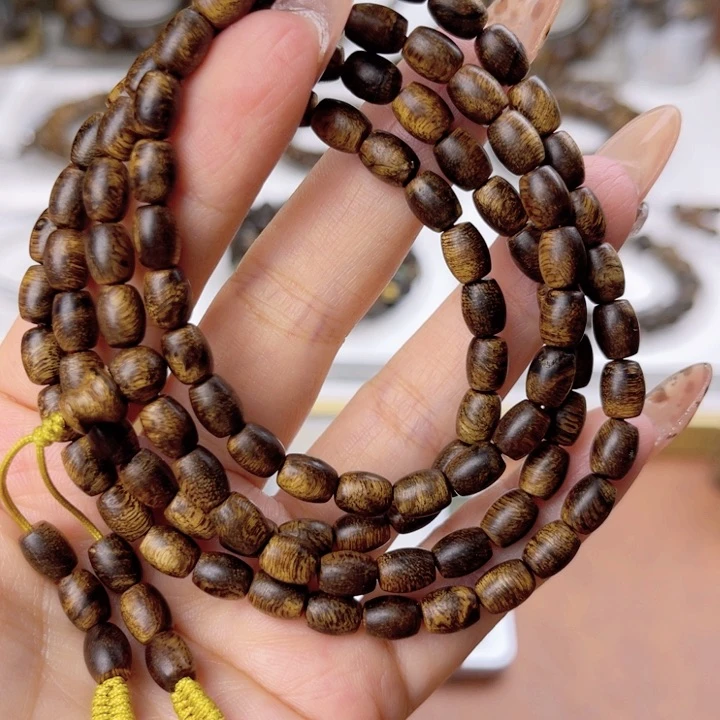 沉香手串富森红土沉玉化糖心老料满留疤5×7×108